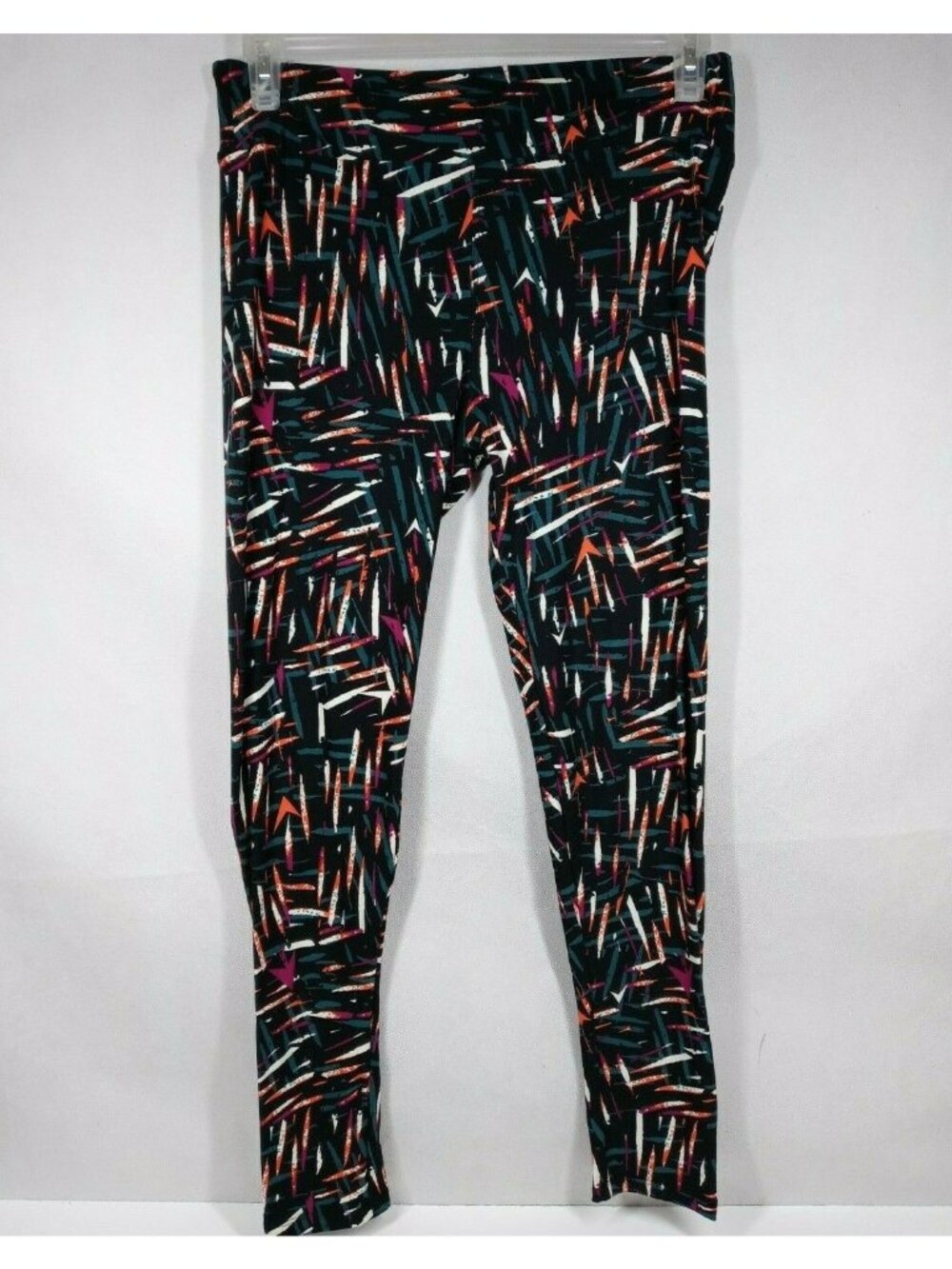 New LuLaRoe Tall & Curvy Leggings Black With Colorful Streak Designs